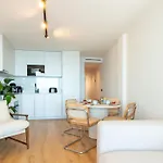 Edition 309 - Luxury Seafront 2br Porto