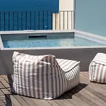 Edition 309 - Luxury Seafront 2br