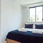Edition 309 - Luxury Seafront 2br Daire *