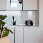 Daire Edition 309 - Luxury Seafront 2br *