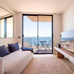 Daire Edition 309 - Luxury Seafront 2br