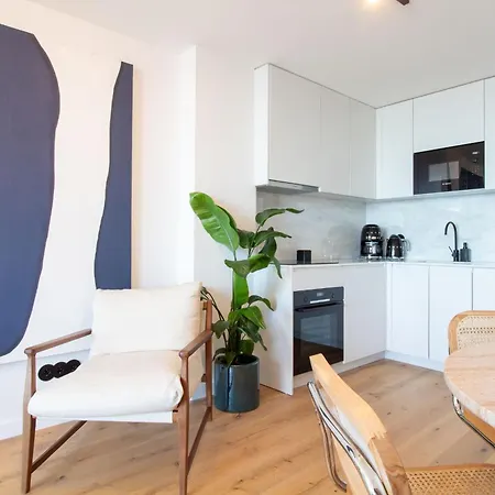 Edition 309 - Luxury 2br With Sea View And Balcony