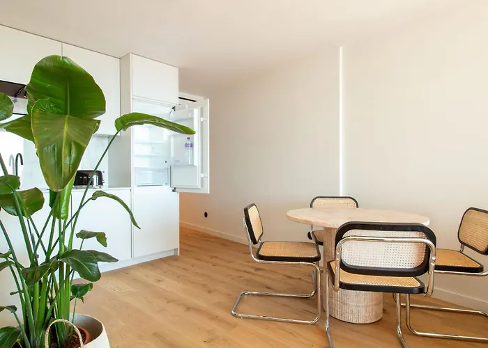 Lejlighed Edition 309 - Luxury Seafront 2br *