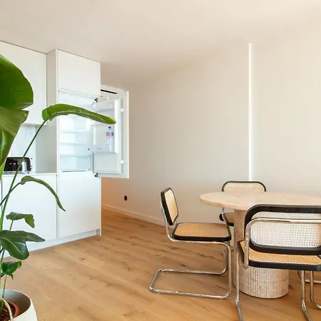 דירה Edition 309 - Luxury Seafront 2br *