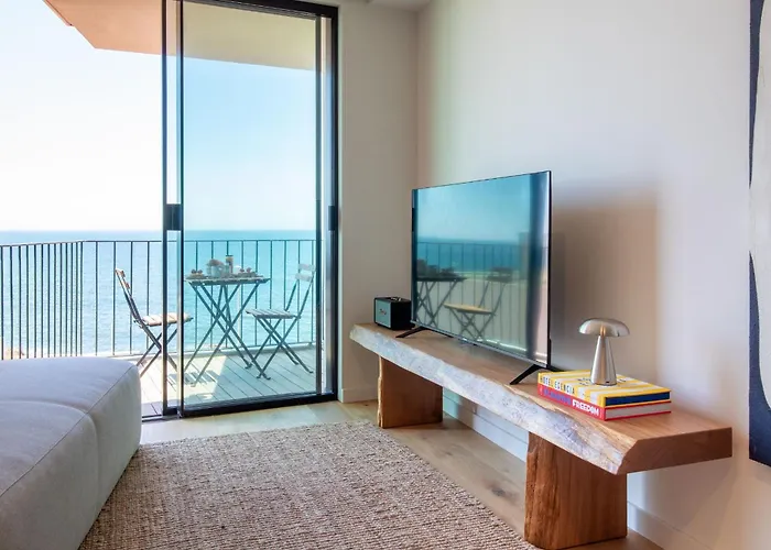 Edition 309 - Luxury Seafront 2br * Porto