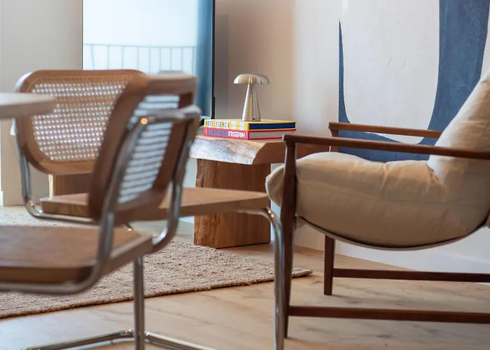 Edition 309 - Luxury Seafront 2br Porto