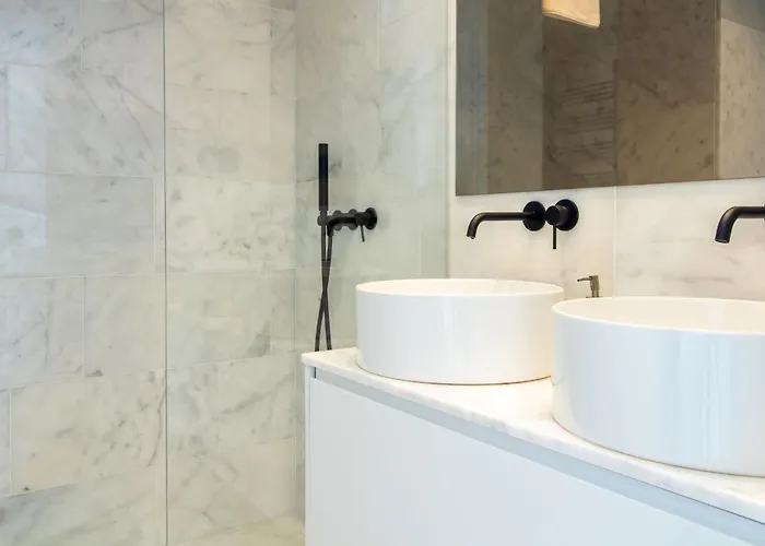 Edition 309 - Luxury Seafront 2br *