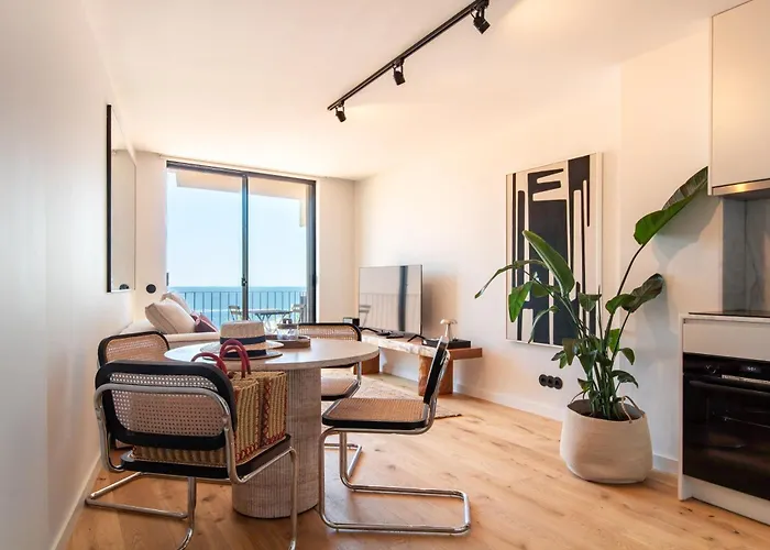 Edition 309 - Luxury Seafront 2br * Porto